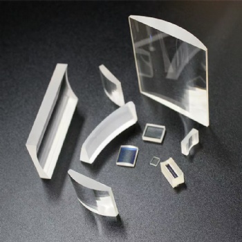 aspheric cylindrical lenses